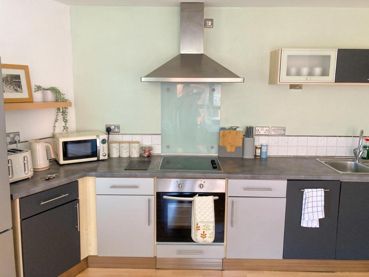 Perfect For Relocation & Business- Near Hospital Lejlighed Sheffield Eksteriør billede